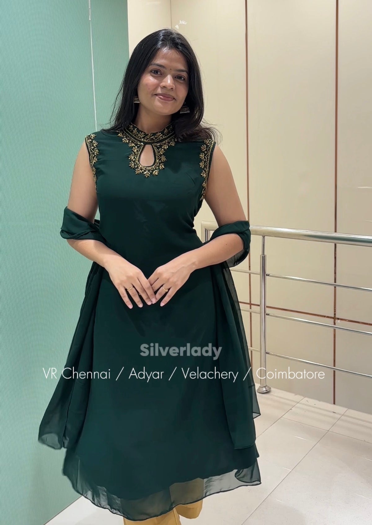 Aline Kurthi with dupatta