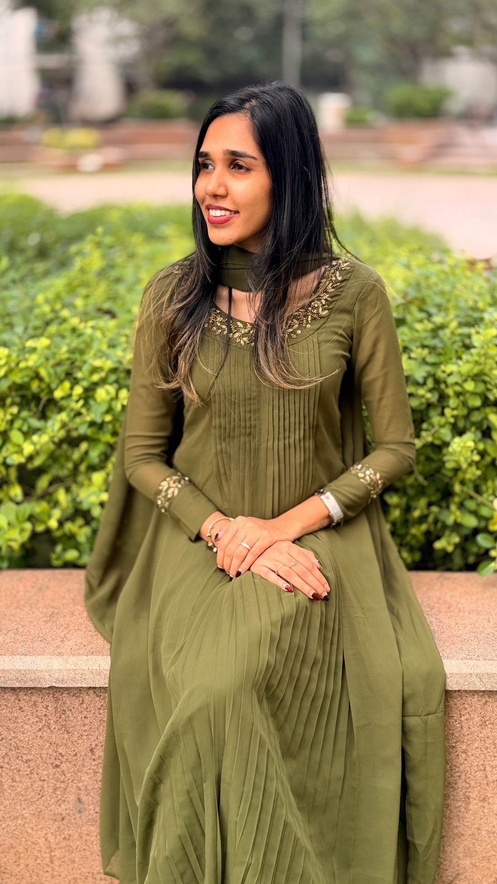 Aura olive green pleated Kurthi and dupatta