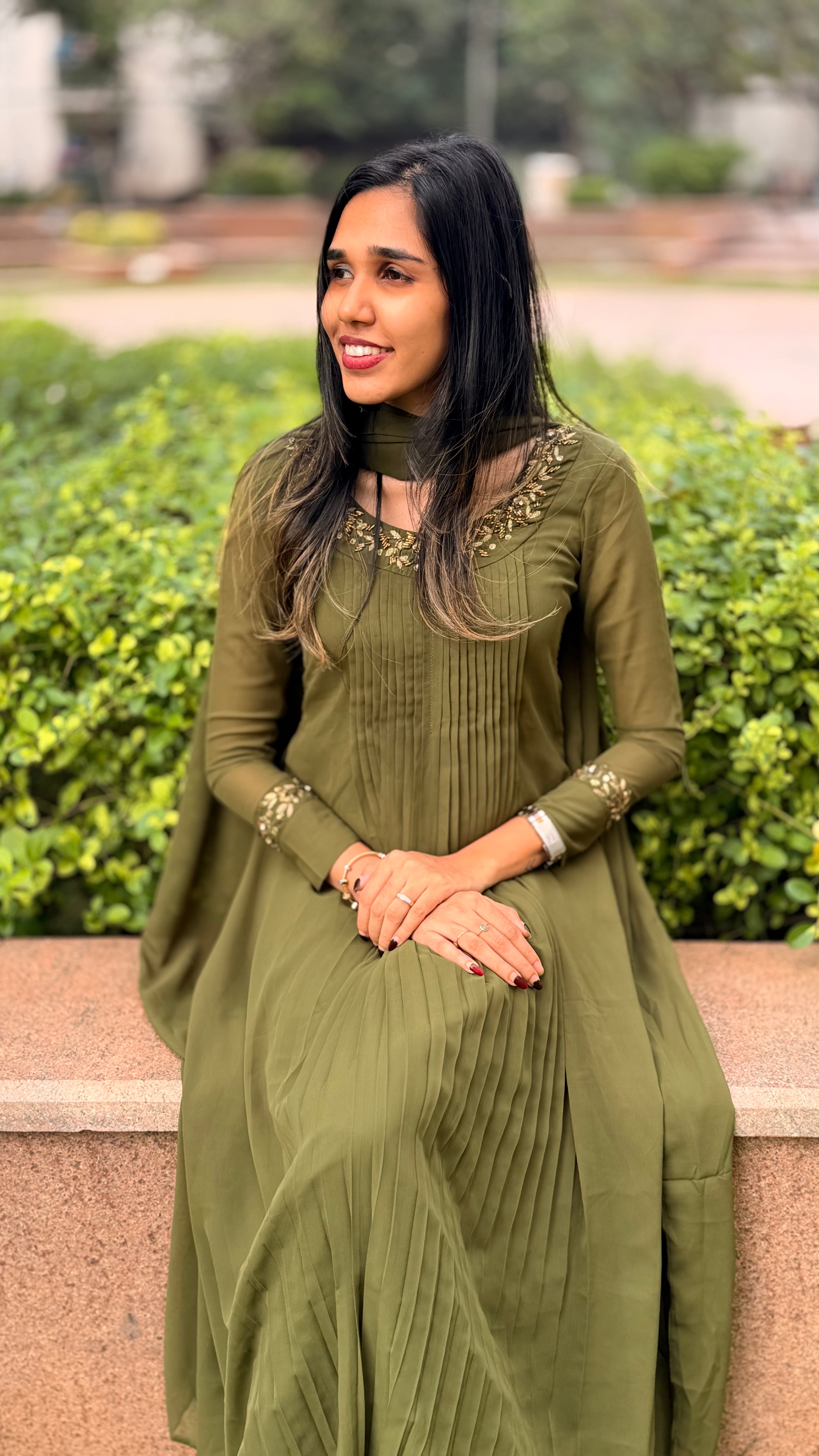 Aura olive green pleated Kurthi and dupatta