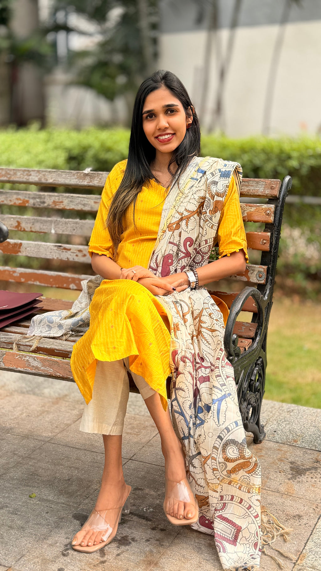 Lilly yellow Kurthi set (with lining )