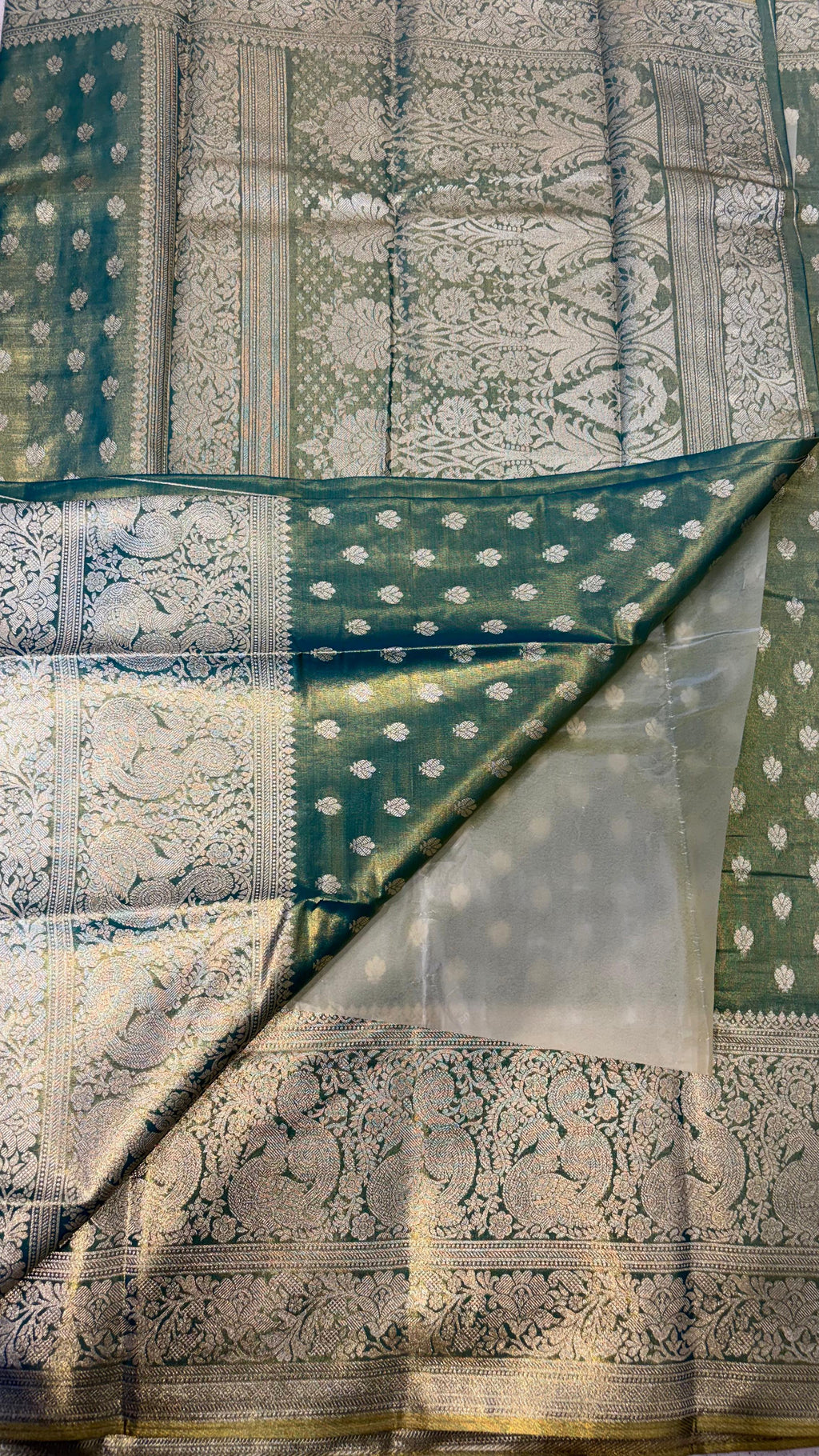 Luxe edition tissue sarees SLS101