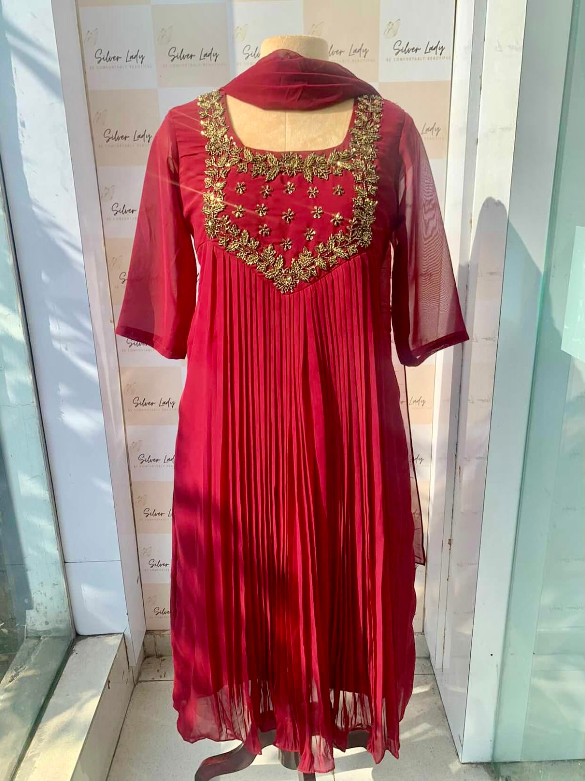 Christmas Spl Nila pleated Kurthi and dupatta