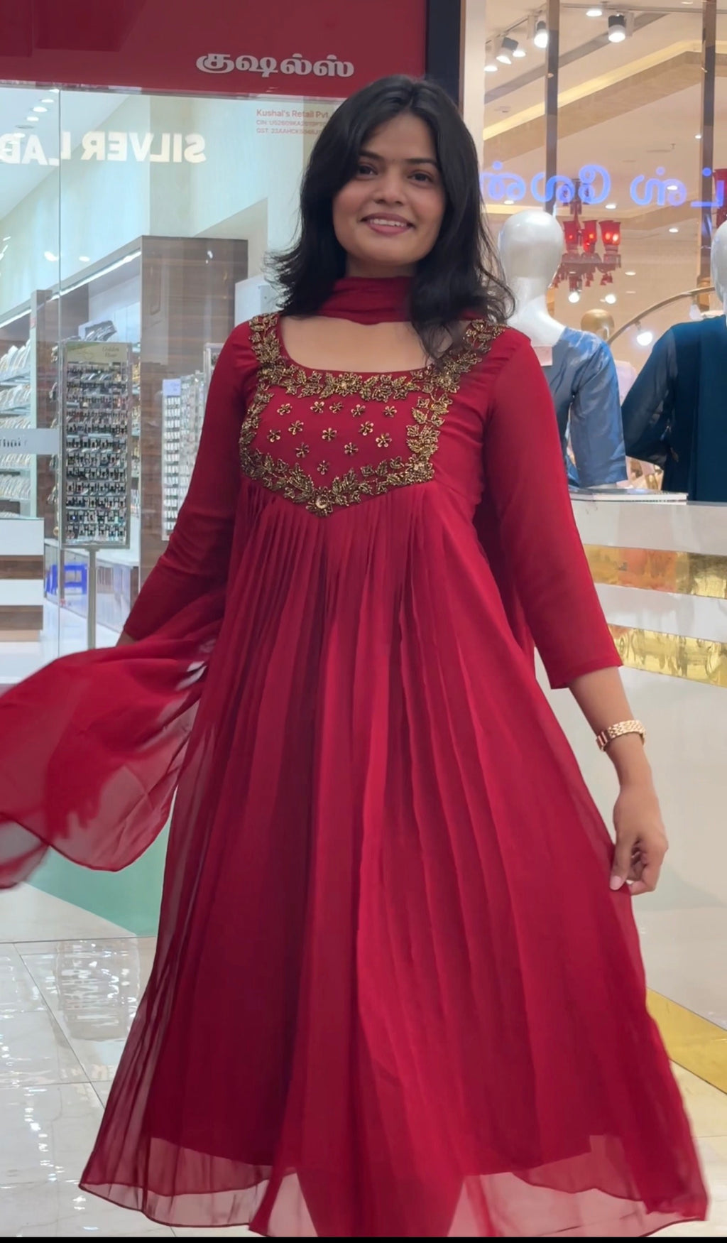 Christmas Spl Nila pleated Kurthi and dupatta