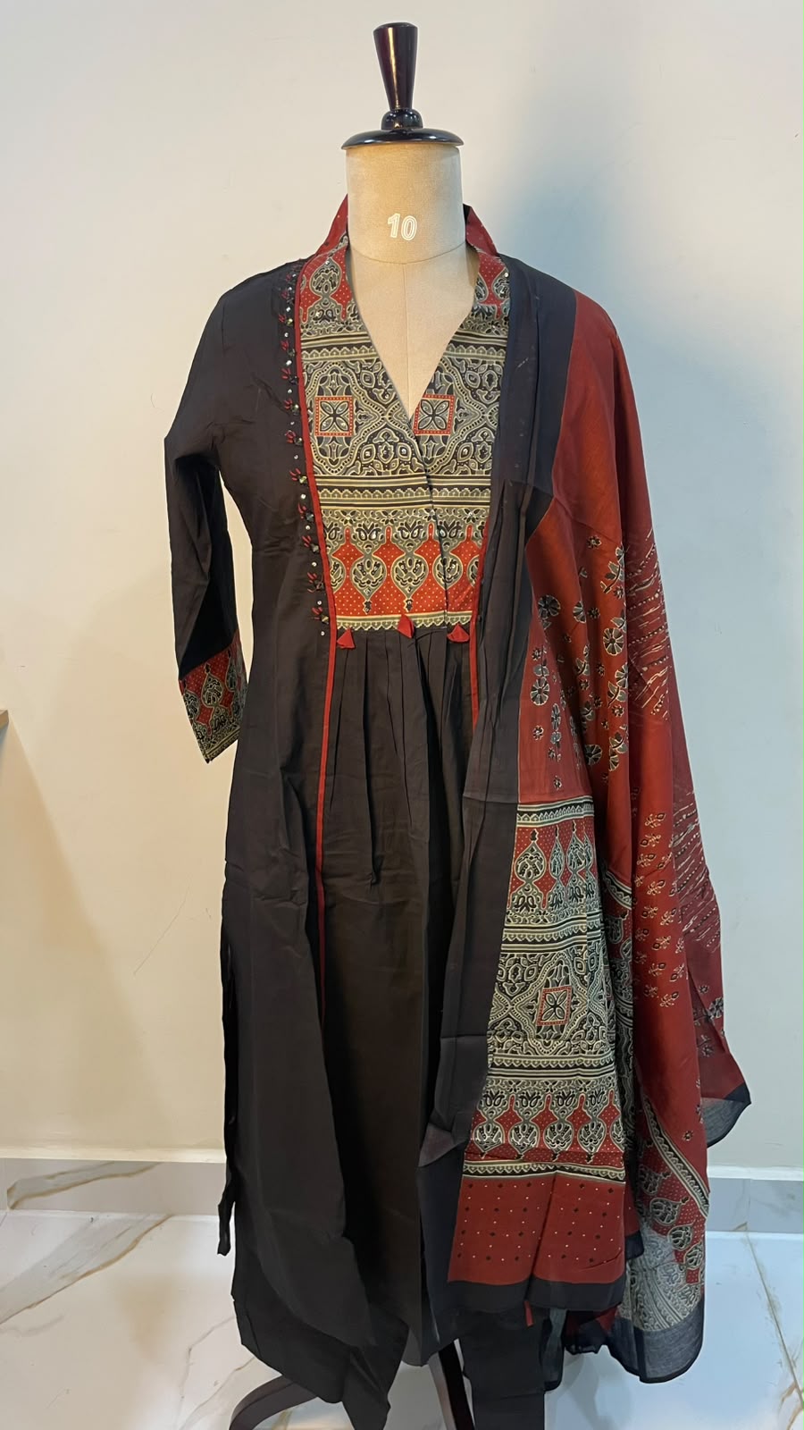 THREE PIECE KURTI SETS