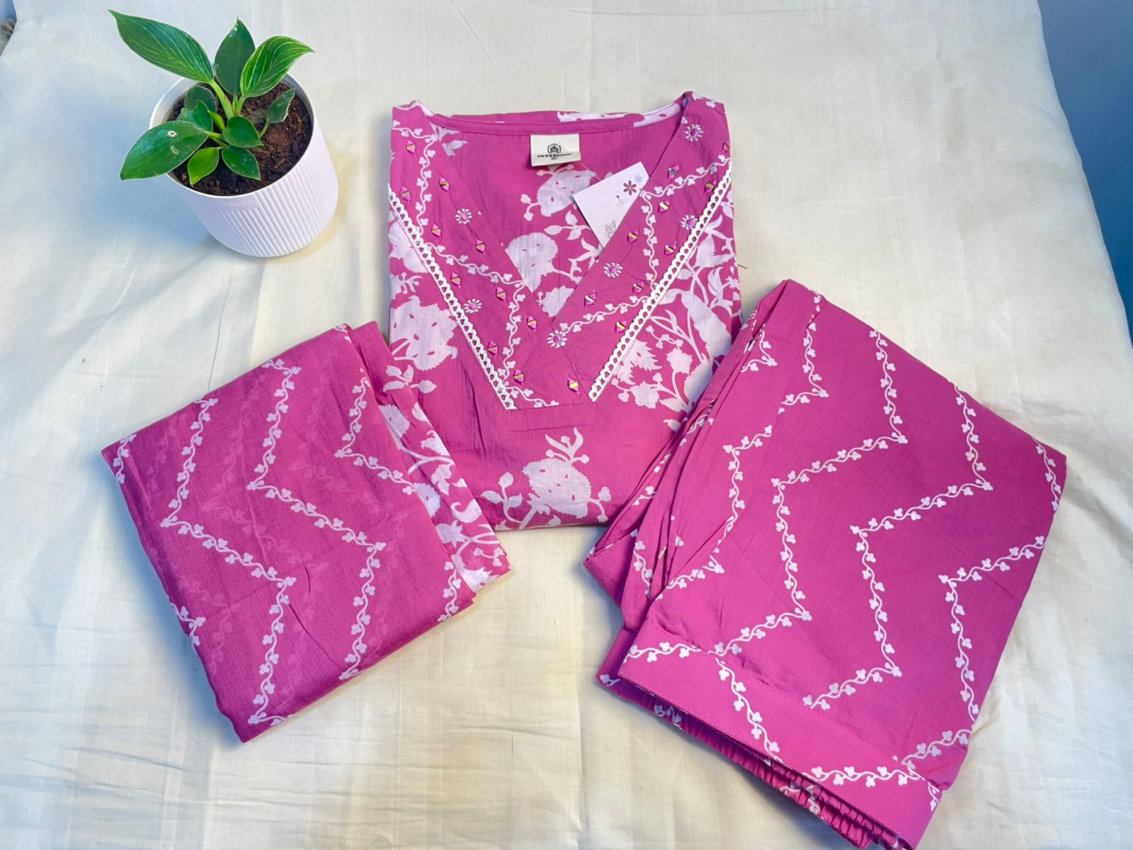 DAILY WEAR - THREE PIECE SALWAR SUIT