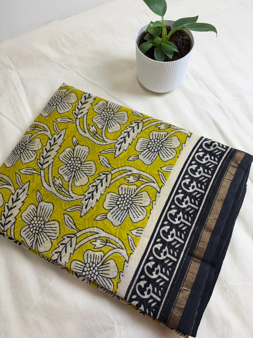 CHANDHERI SILK  SAREE