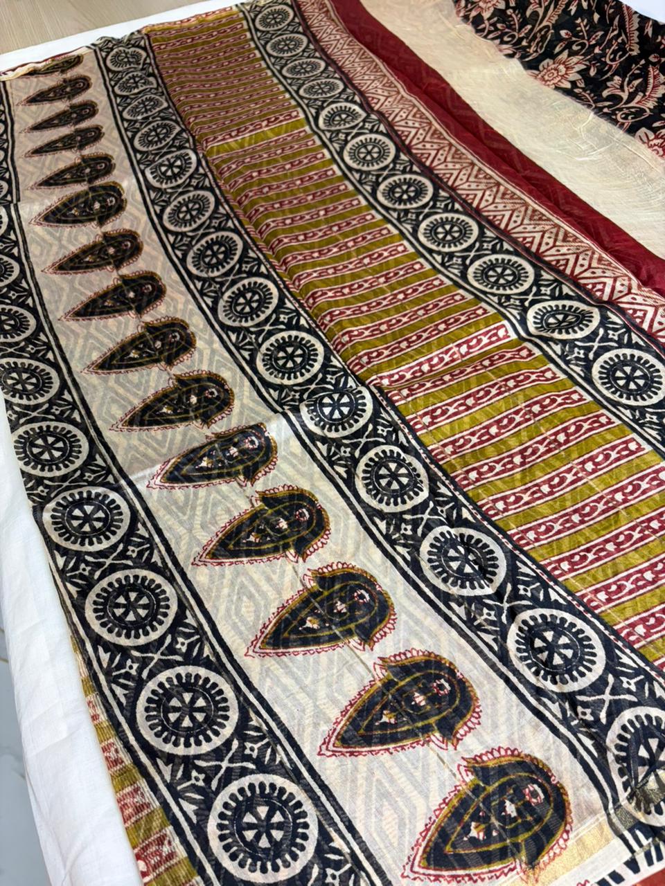 CHANDHERI SILK SAREE